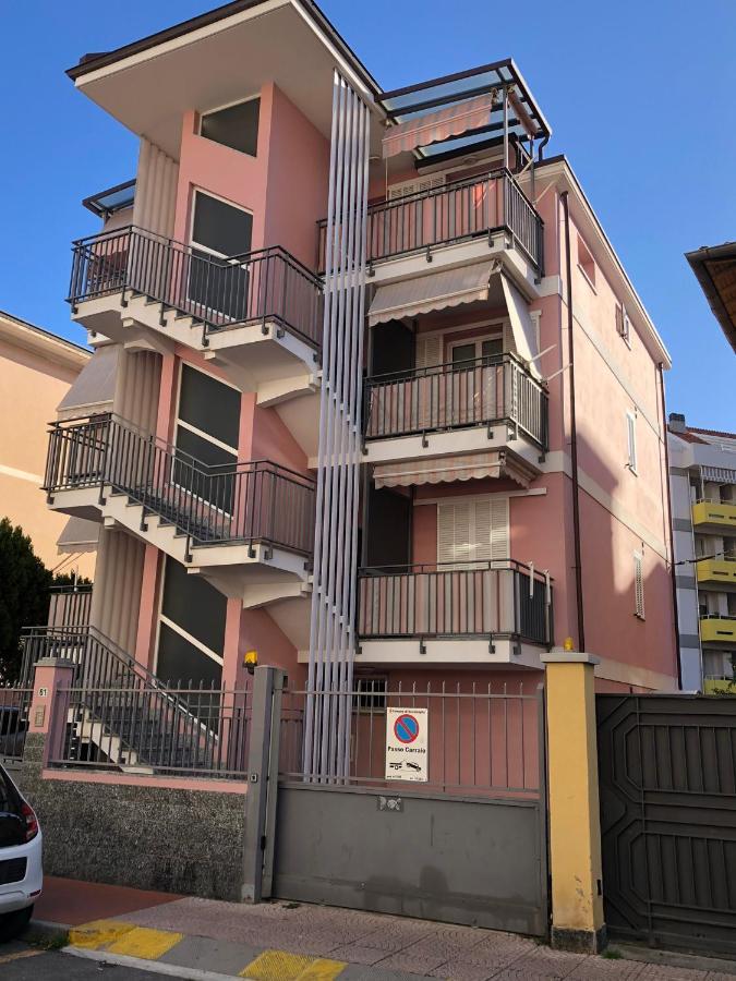 Apartamento Casa Francesca: Un Mare Di Relax! Ventimiglia Exterior foto